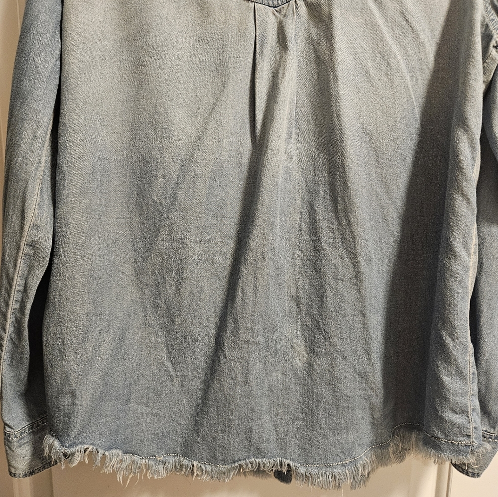 Express Blue Boyfriend Button Down - Size Small. … - image 3